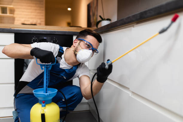 Best Wildlife Control Services  in Lynnwood, WA